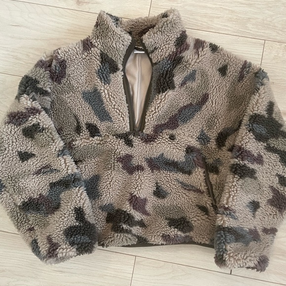 TNA Sweaters - TNA sweater